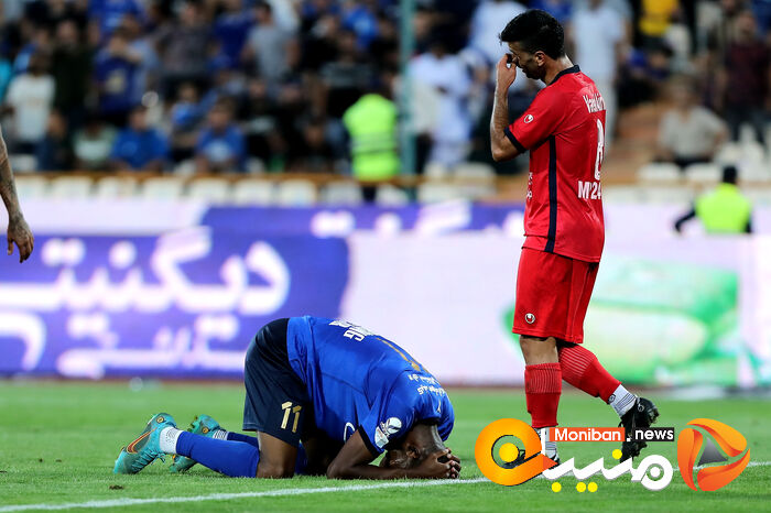 گزارش تصویری| بازی استقلال و نساجی