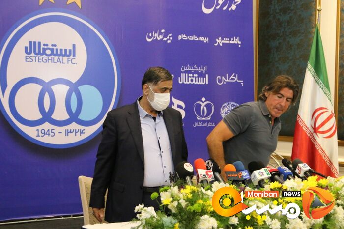 مراسم امضای قرارداد ریکاردو ساپینتو، سرمربی استقلال