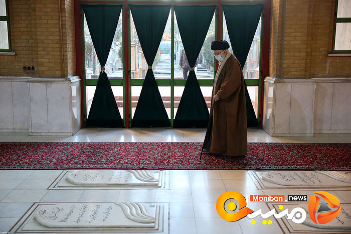 حضور رهبری در مرقد امام خمینی و مزار شهدا