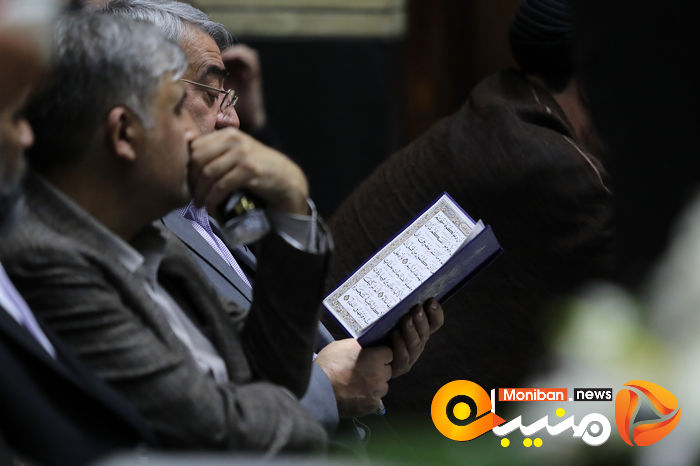 گزارش تصویری| حضور خاتمی، روحانی، خمینی و لاریجانی در مراسم ختم والده اسحاق جهانگیری