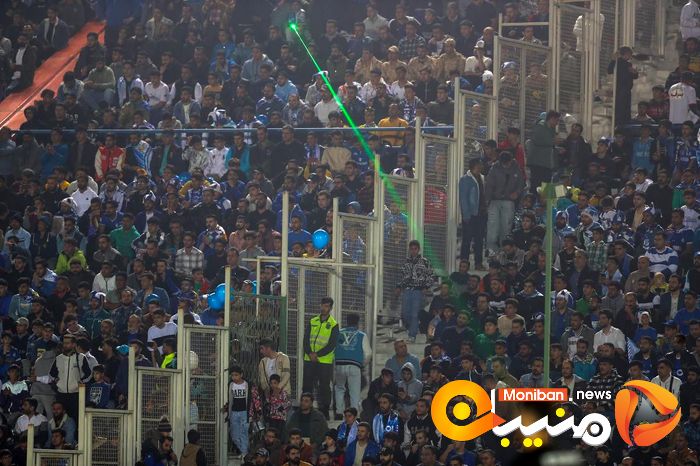 حاشیه های عجیب بازی استقلال و تراکتور