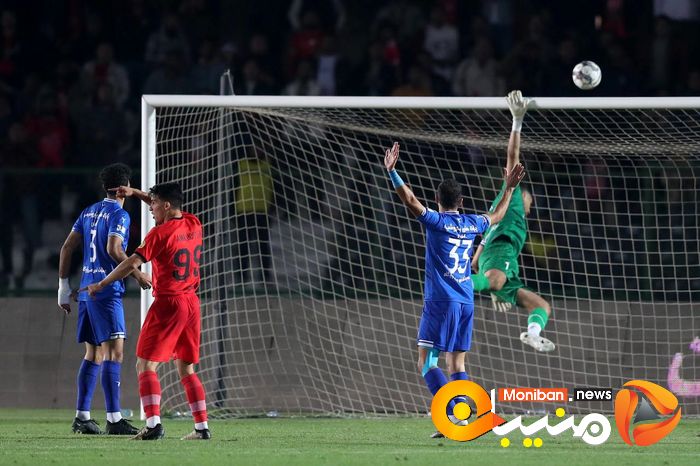 گزارش تصویری| شکست سنگین استقلال مقابل تراکتور