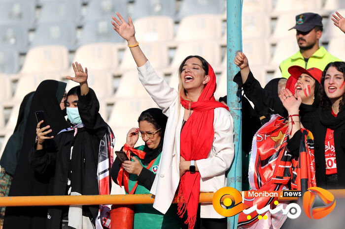 گزارش تصویری| دختران پرسپولیسی در ورزشگاه آزادی