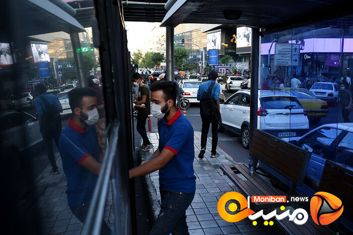تماشای دومین مناظره انتخابات۱۴۰۰ - خیابان جمهوری