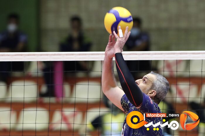 نیمه نهایی لیگ والیبال / فولاد سرجان - سپاهان