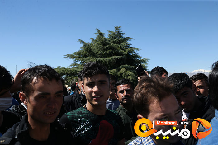 تحویل سال ۱۴۰۰ در میدان آزادی تهران