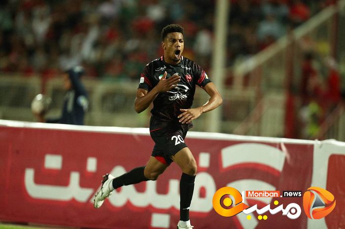 گزارش تصویری| بازی تراکتور و پرسپولیس