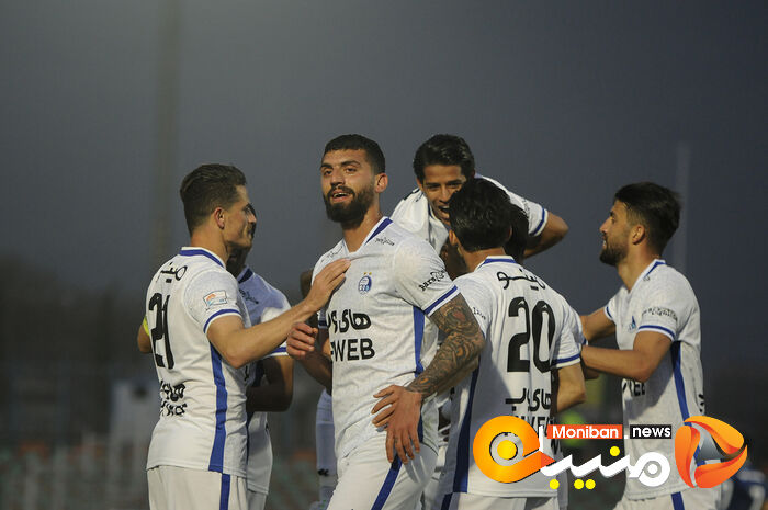 بازی استقلال و پیکان