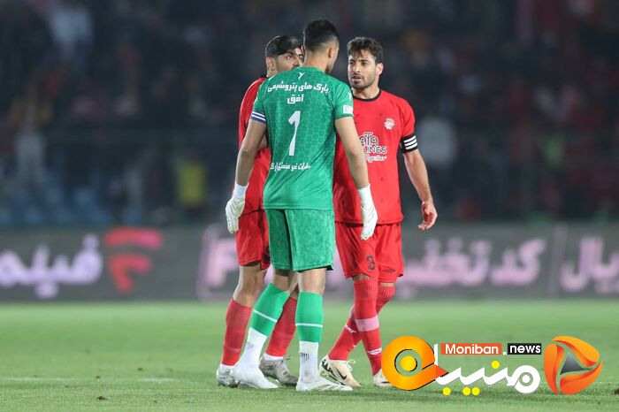 حاشیه های عجیب بازی استقلال و تراکتور