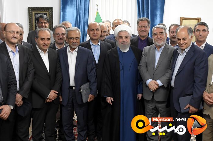 دیدار استانداران دولت یازدهم و دوازدهم با حسن روحانی