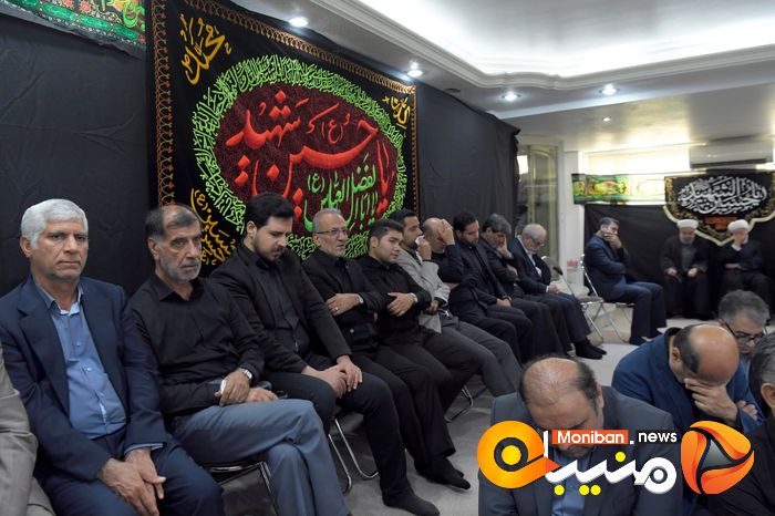 مراسم عزاداری سیدالشهدا (ع) در دفتر حسن روحانی