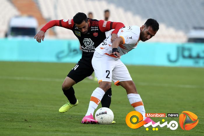 دیدار تیم های پرسپولیس تهران - مس رفسنجان