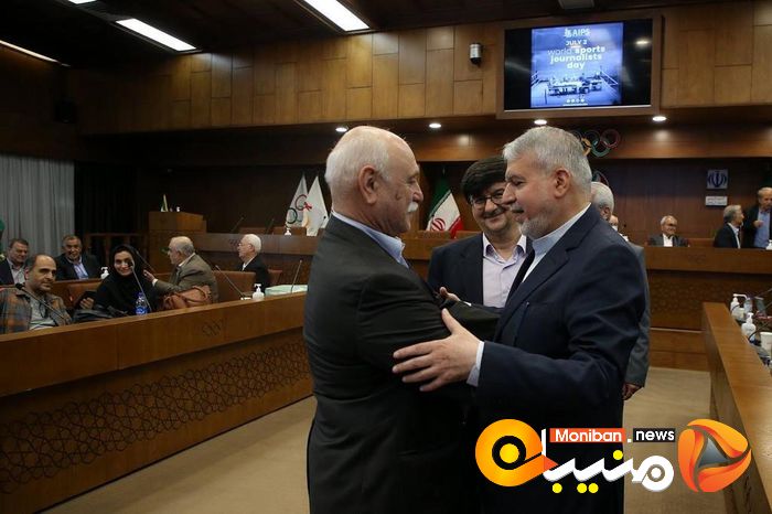 مراسم تجلیل از اردشیر لارودی، پیشکسوت روزنامه نکاری ورزشی و نفرات اول جشنواره جهانی ایپس در روز جهانی خبرنگاران ورزشی