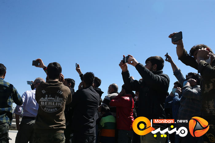 تحویل سال ۱۴۰۰ در میدان آزادی تهران