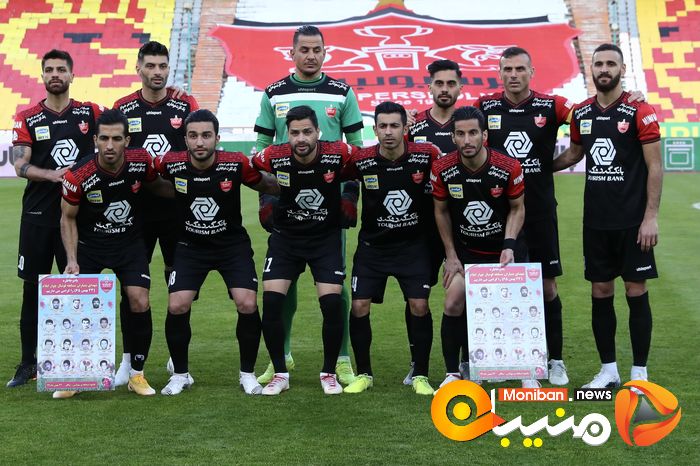 دیدار تیم های پرسپولیس-پیکان