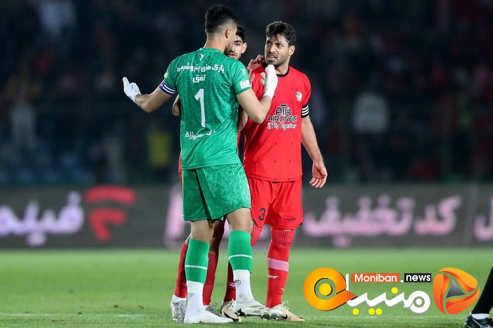 حاشیه های عجیب بازی استقلال و تراکتور