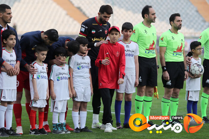 گزارش تصویری| بازی پرسپولیس و هوادار