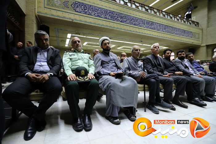 گزارش تصویری| حضور خاتمی، روحانی، خمینی و لاریجانی در مراسم ختم والده اسحاق جهانگیری