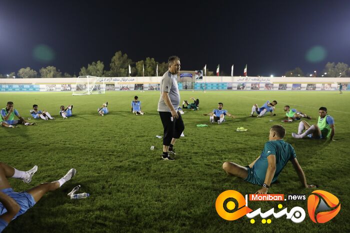 اردوي تيم ملي فوتبال در كيش