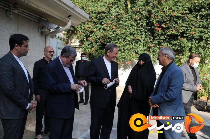 گزارش تصویری| مراسم رونمایی از کتاب خاطرات سال ۱۳۷۸ آیت الله هاشمی رفسنجانی با حضور اسحاق جهانگیری و علی مطهری