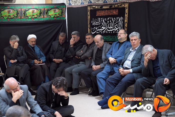 مراسم عزاداری سیدالشهدا (ع) در دفتر حسن روحانی