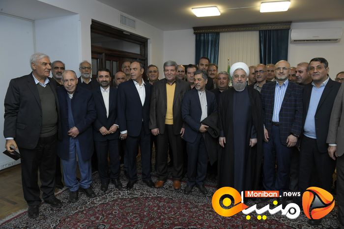 دیدار جمعی از فرهنگیان با حسن روحانی