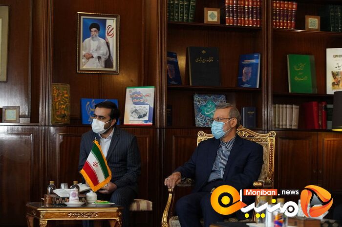 دیدار وزیر خارجه چین در تهران با علی لاریجانی