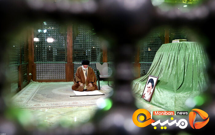 حضور رهبری در مرقد امام خمینی و مزار شهدا