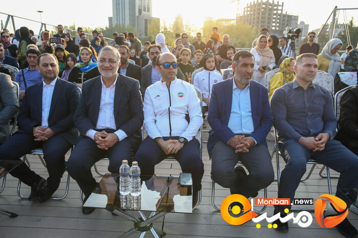 گزارش تصویری| همایش بزرگ ووشوکاران استان تهران در پل طبیعت