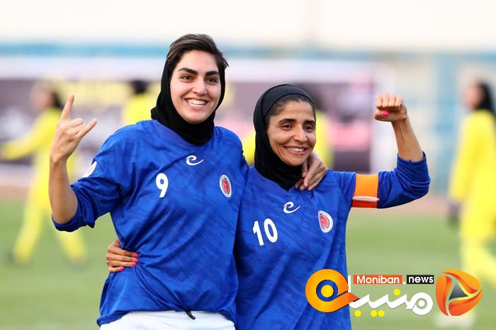 جشن قهرمانی تیم خاتون بم قهرمان رقابت های لیگ فوتبال بانوان