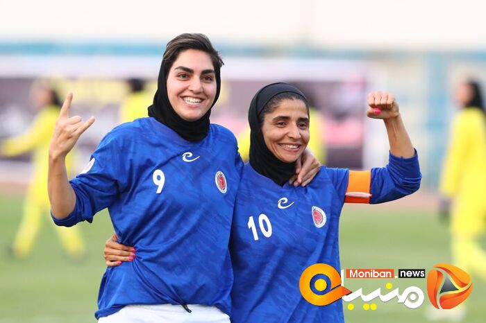 جشن قهرمانی تیم خاتون بم قهرمان رقابت های لیگ فوتبال بانوان